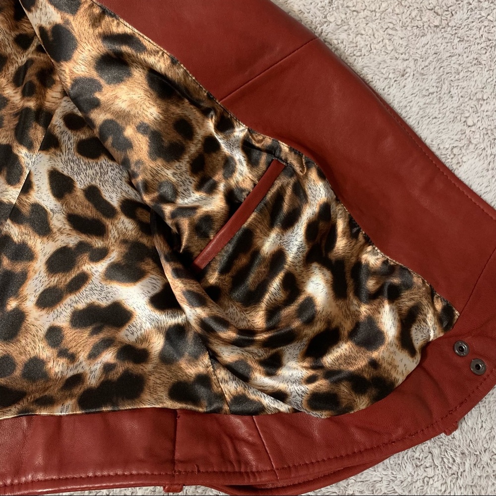 Genuine leather vest ❤️ - Picture 3 of 9